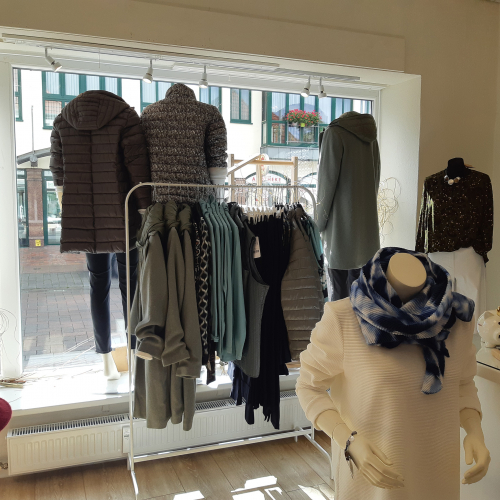 Innenansicht vom Schaufenster